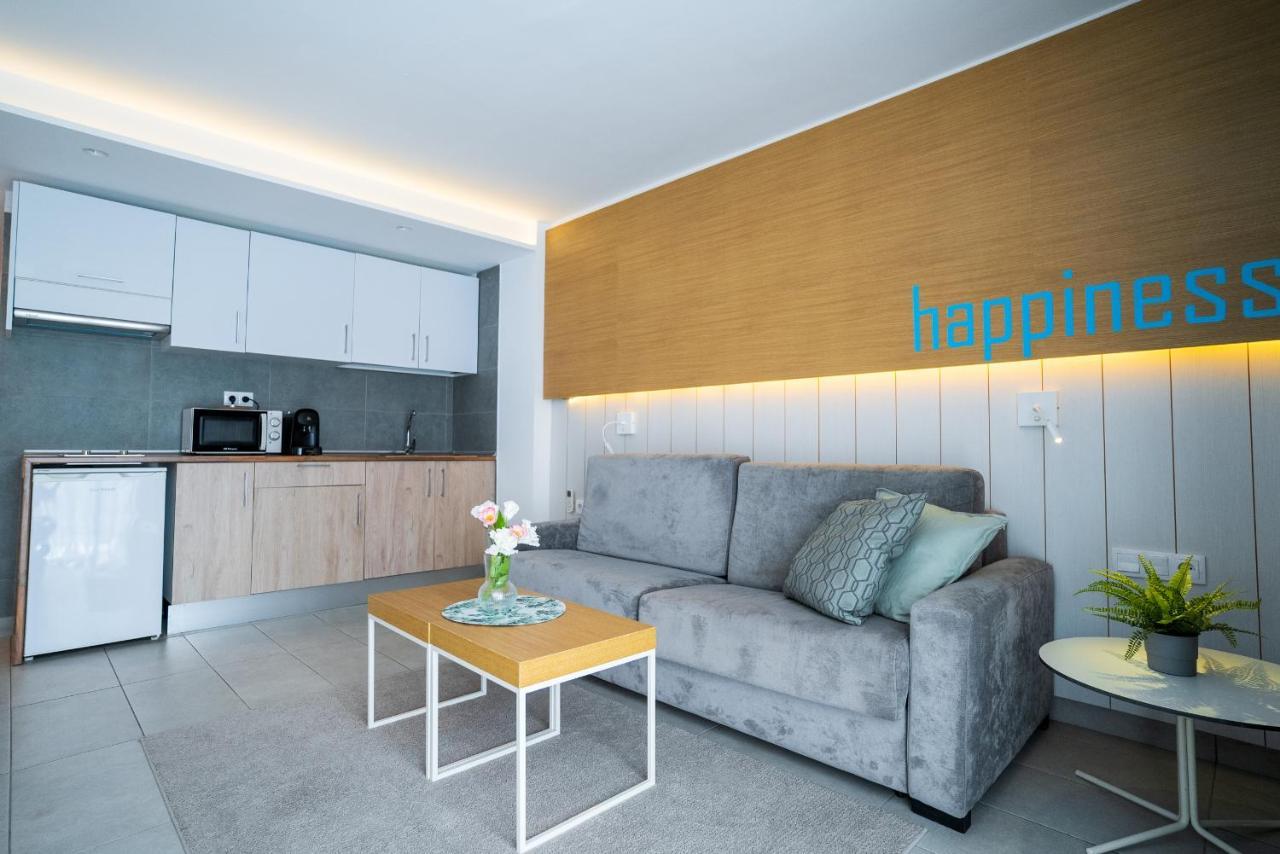 San Bartolomé Apartamentos Vacacionales Broncemar المظهر الخارجي الصورة